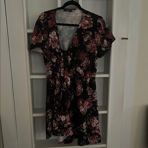 SHEIN  Black and Pink Tie Front Blouse with Flutter Sleeves